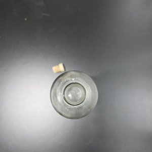 Botella de Vidrio Transparente con Tapón de Corcho - imagen 4
