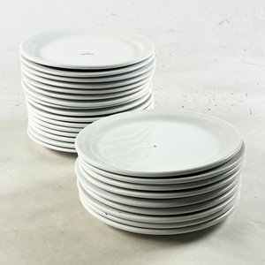 Lote de 24 Platos de Porcelana Blanca Libbey 23 cm - imagen 1