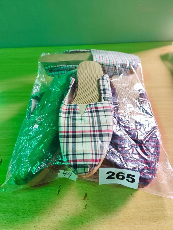 Item 846443 - Image 1