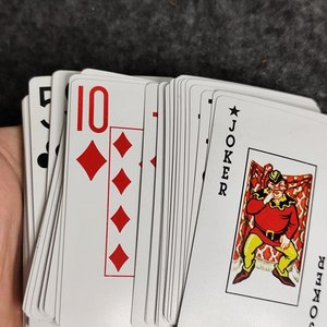 5 Mazos de Cartas: 4 Poker y 1 Española, Plásticas - imagen 6
