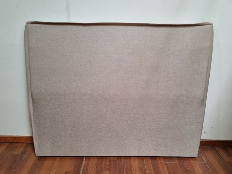Respaldo de Cama Tapizado Beige 160x7x130 cm con Rotura Posterior