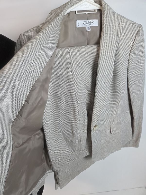 Item 829666 - Image 5