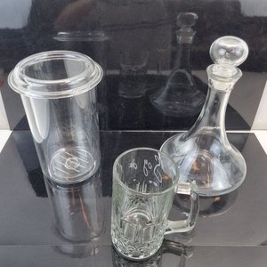 L 286 - Set De 3 Piezas - Practico set de cristaleria de bar con hielera, jarra cervecera labrada y elegante botella decantadora con tapon - imagen 2