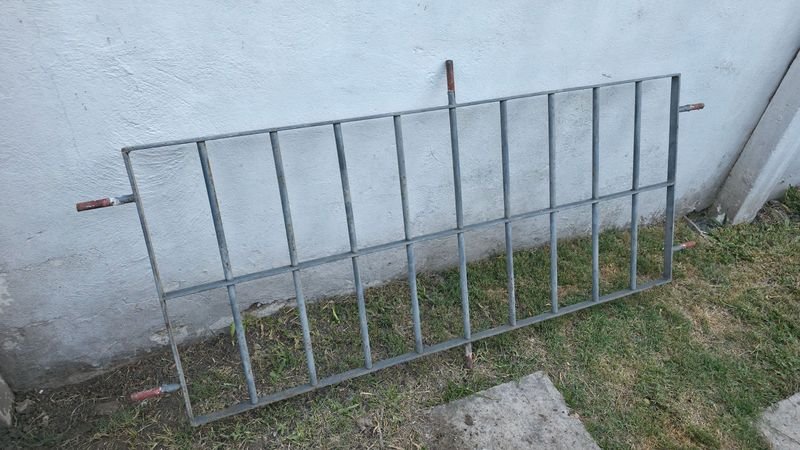 Item 881007 - Image 0