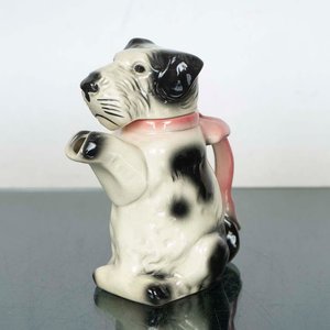 Lote anterior: Jarra de Cerámica con Forma de Perro y Lazo Rosa