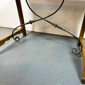Antigua Mesa Rectangular de Madera con Refuerzo de Hierro - imagen 4