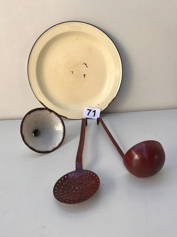 Lote anterior: Ensalada de cuatro piezas de porcelana con acabado de esmalte