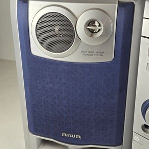 Equipo de Audio AIWA CX-NBL34LH CD/MP3/Radio AM/FM con Cassette y Parlantes - imagen 6