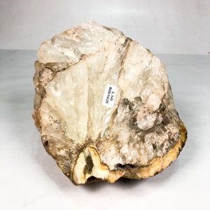 Gran Piedra de Calcita Cristalizada sobre Matriz Natural - imagen 2