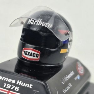Casco Miniatura James Hunt "Goodyear" Escala 1:8 - imagen 2