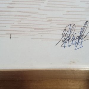 dibujo a lápiz o tinta que muestra un paisaje costero o ribereño con un embarcadero - imagen 2