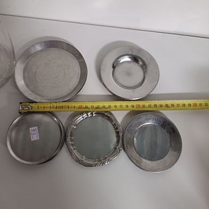 Dispensador de Vidrio Yorkshire con Canilla y Posavasos Metálicos - imagen 6