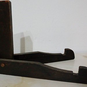 Soporte Plegable Vintage de Madera para Platos o Libros - imagen 1