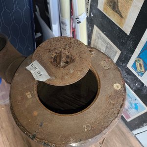 Estufa Artesanal de Hierro para Leña - Usada con Detalle - imagen 3