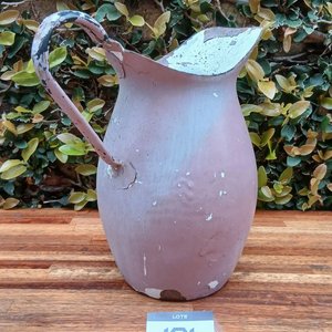 Jarra Antigua de Metal con Diseño Floral Pintado a Mano - imagen 2
