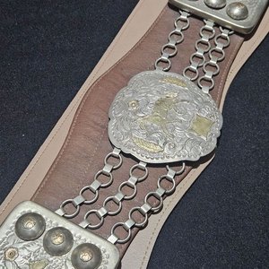 Rastra de Cuero con Apliques de Plata y Oro Estilo Gaucho - imagen 6