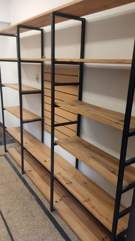 Item 829213 - Image 0