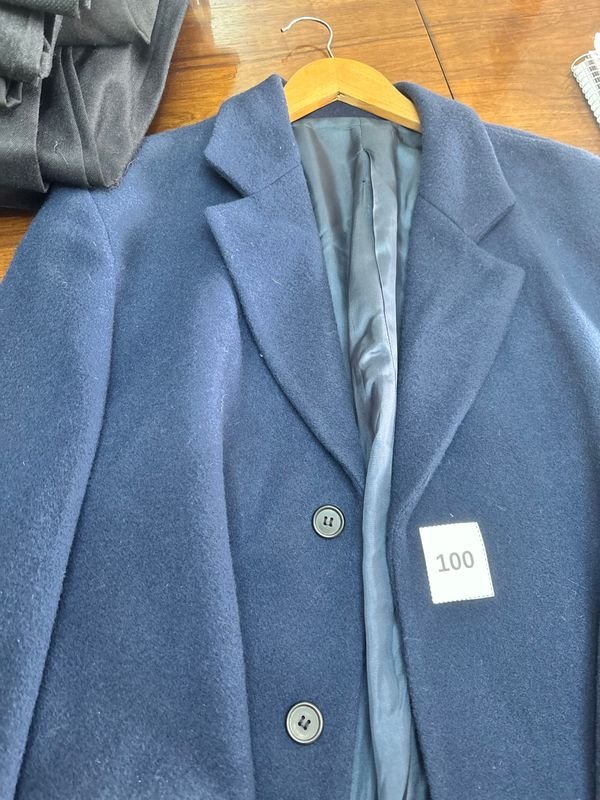 Tapado Azul Talle XL con Detalle