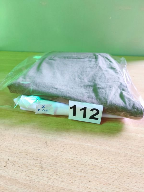 Item 843869 - Image 1