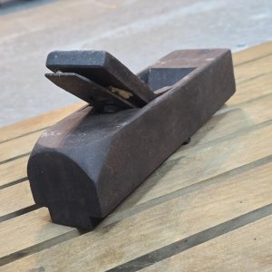 Cepillo de carpintería antiguo de madera - imagen 3