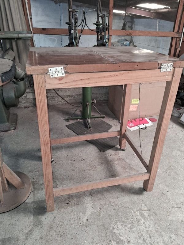 Lote de 3 Mesas de Trabajo de Madera