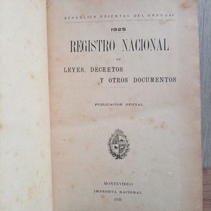 Libro "Vida Militar y Cívica" del General Enrique Martínez, Montevideo 1923 - imagen 2