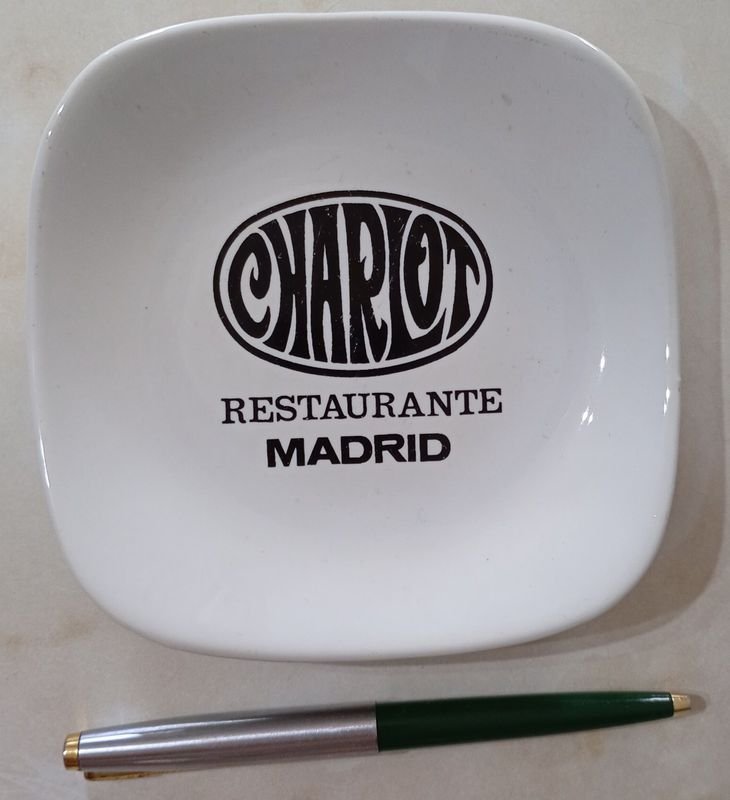 Plato de Porcelana Española MOAHSA 'Charlot' - imagen 1
