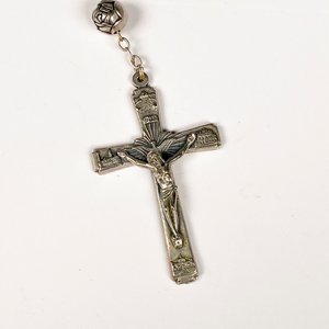 Dos Rosario de Cristal Morado y Cuentas Metálicas con Cruces - imagen 4