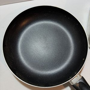 Juego de Cocina: Caldera, Sartén y Recipiente Metálico - imagen 3