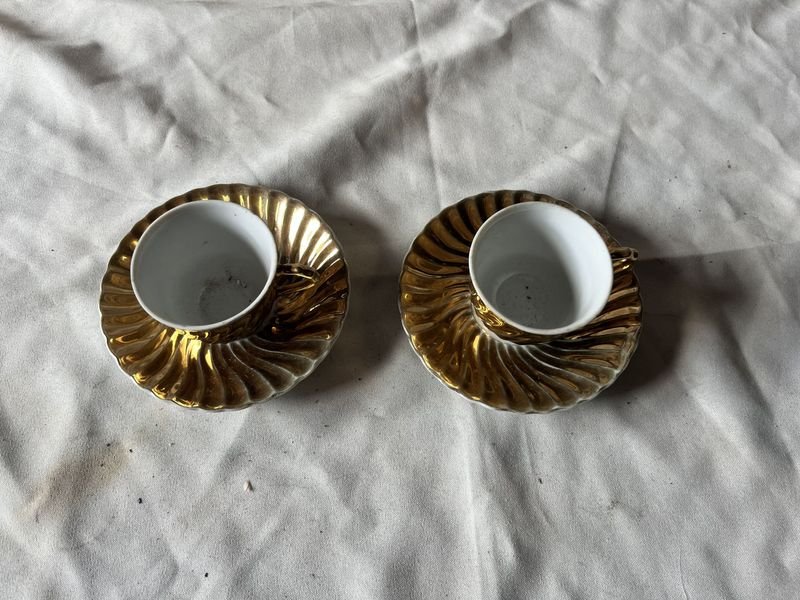 Tazas japonesas con platos de oro en excelente condición - imagen 2