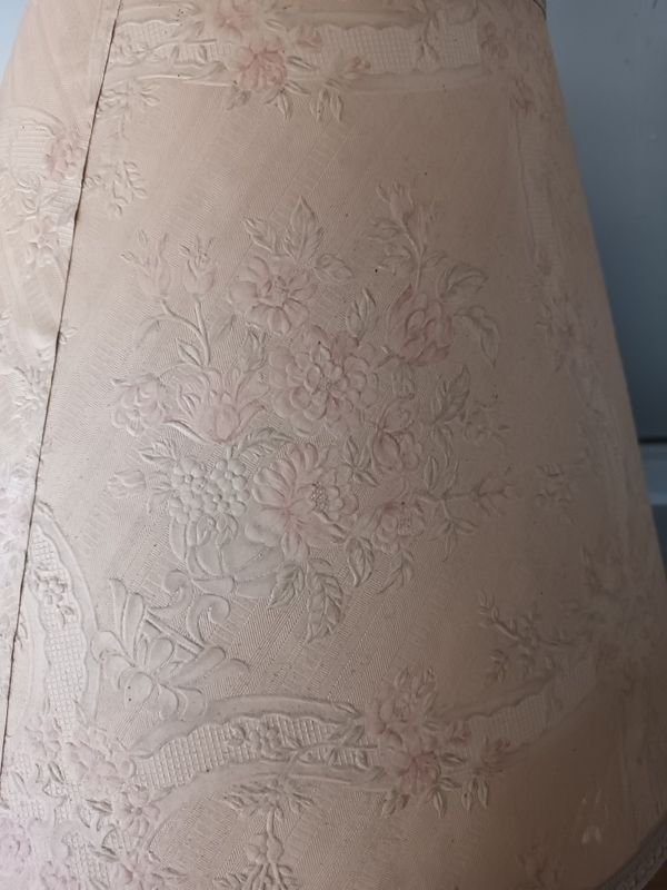 Lámpara de mesa decorativa - imagen 3