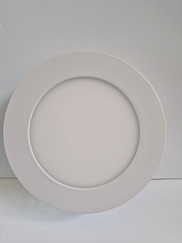 Lote anterior: Foco LED 6W Redondo