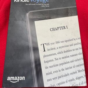 Amazon Kindle Voyage Nuevo en Caja Sellada - imagen 1