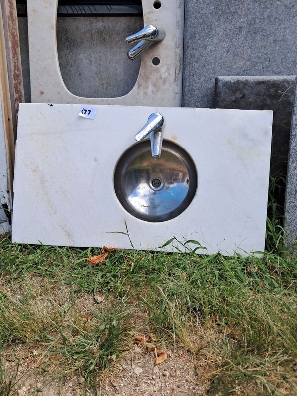 Item 883054 - Image 0