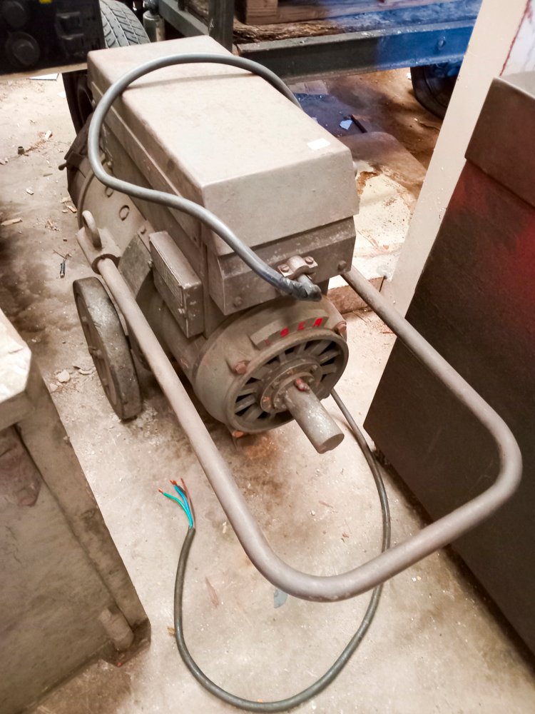 Item 489655 - Image 0