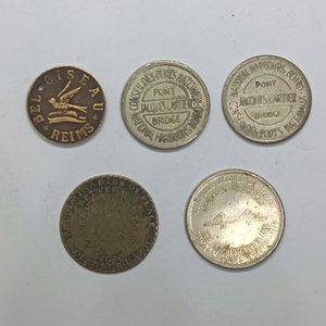 Lote de 5 Medallas y Fichas Coleccionables - imagen 3