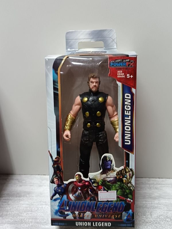 Figuras de Acción de Marvel: Iron Man, Thor y Thanos - imagen 3