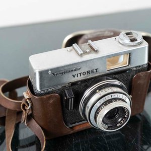 Cámara Fotográfica Voigtländer Vitoret Alemana con Estuche - imagen 2