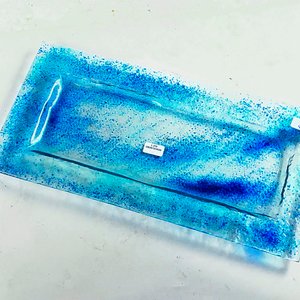 Bandeja Rectangular de Vidrio Azul Decorado - imagen 2