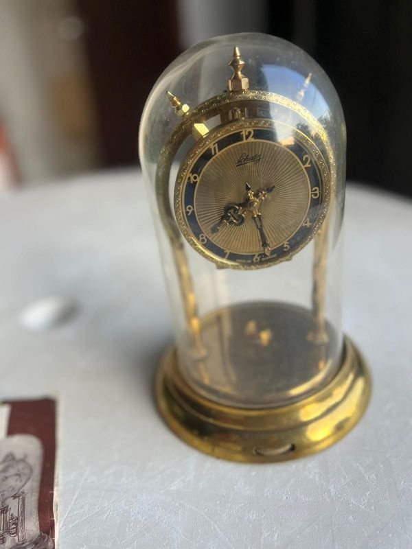 Reloj Alemán Antiguo con Cúpula Removible - imagen 2