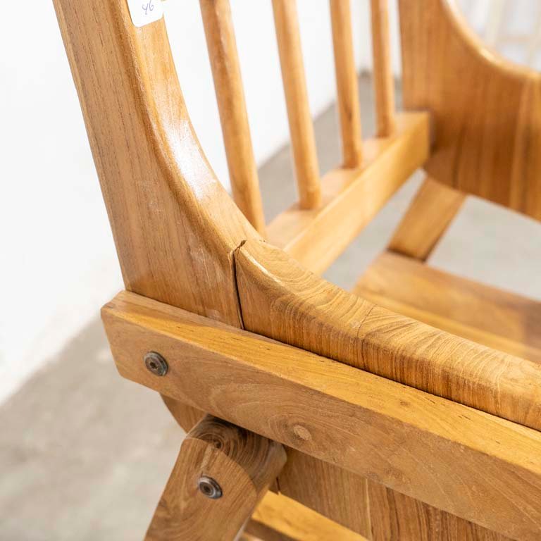 Silla alta plegable para bebé con avería en la madera - imagen 2