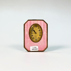 Lote siguiente: Reloj Suizo de Bronce y Esmalte Rosado con Esfera Oval