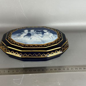 Bombonera o Joyero de Porcelana Limoges Firmada Camille Tharaud (Años 30) - imagen 3