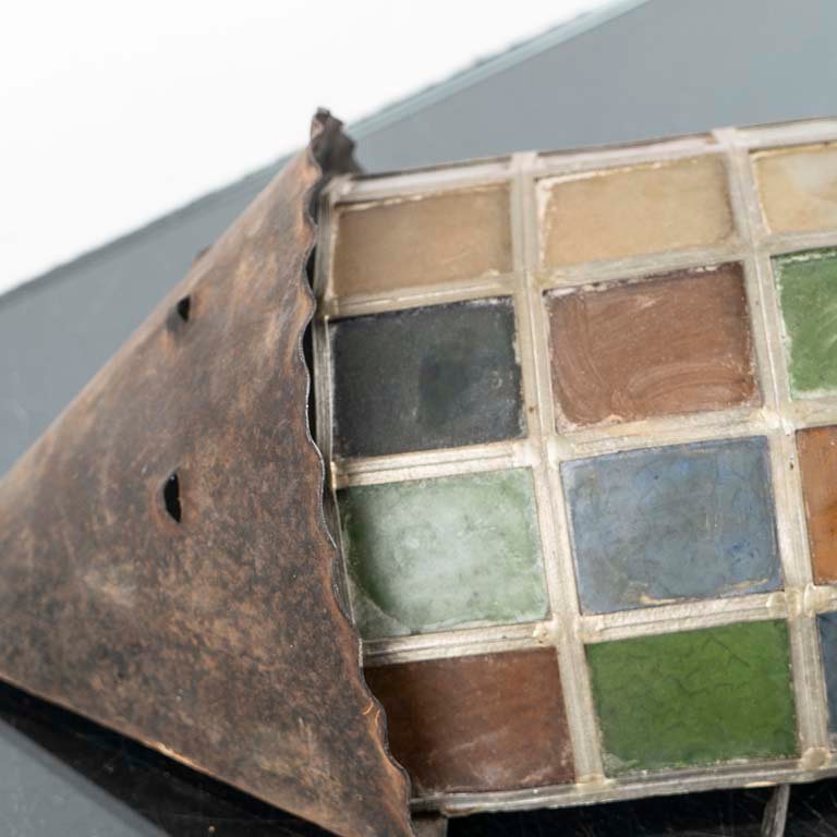 Aplique de metal con vidrios de colores - imagen 2