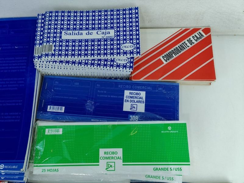 Lote de recibos, vales y comprobantes en buen estado - imagen 4