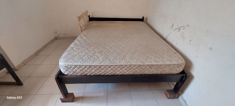 Lote anterior: Cama de 2 plazas con colchón