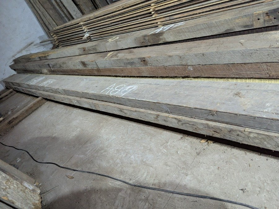 Item 16742 - Image 1