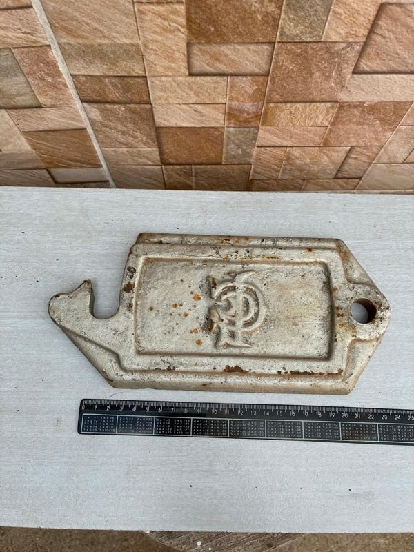 Item 859904 - Image 0