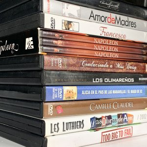 Lote de 18 DVDs de Películas y Videos Musicales - imagen 3