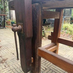 Banco de Trabajo de Carpintero Antiguo de Hierro y Madera Maciza - imagen 16